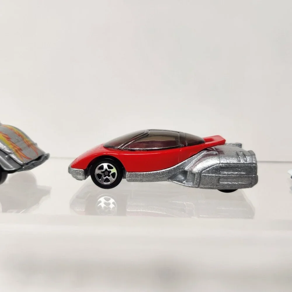 Lot of (9) Hot Wheels Diecast Cars 1991-1996 1/64 (dd1) - Picture 4 of 11